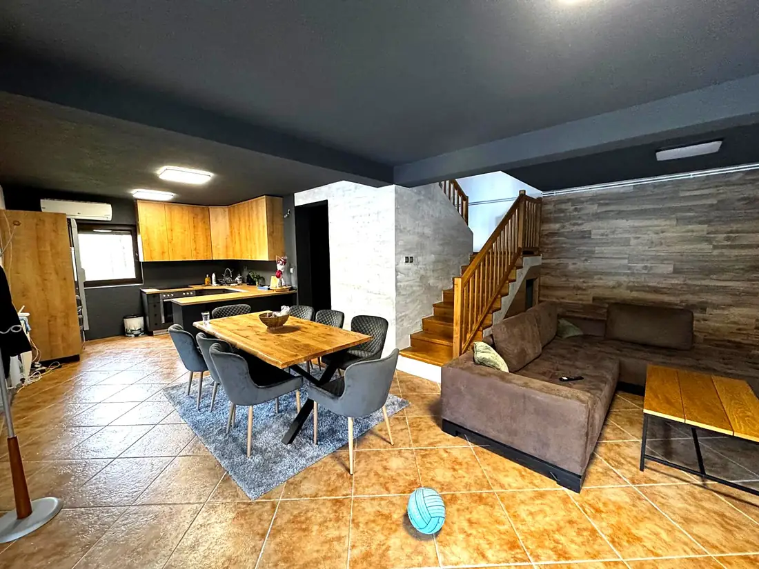 Living & Dining